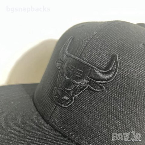 Chicago Bulls snapback шапка с права козирка чикаго булс new era, снимка 4 - Шапки - 43338631