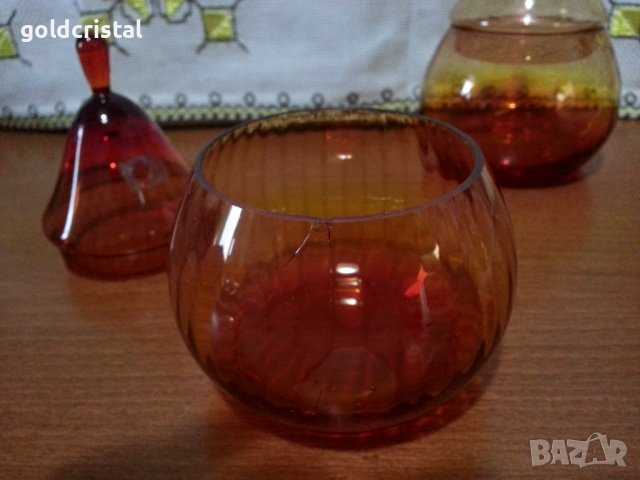 Кристална кутия захарница , снимка 4 - Антикварни и старинни предмети - 43369301