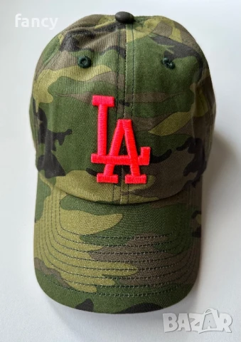 Бейзболна шапка с козирка, снимка 2 - Шапки - 51234567