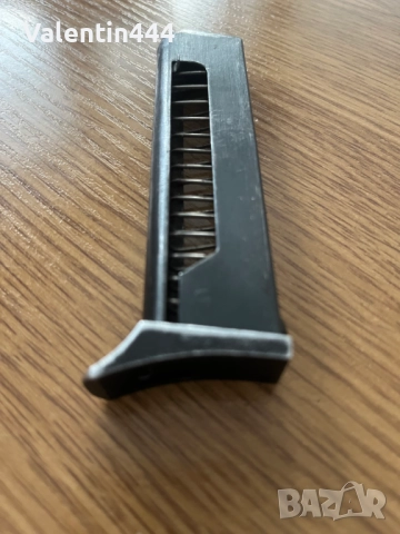 Пълнител за питстолет "Макаров", кал. 9х18мм, снимка 2 - Бойно оръжие - 52871784