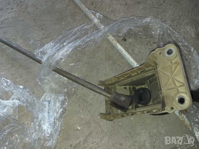 Скоростен лост , снимка 3 - Части - 28645221