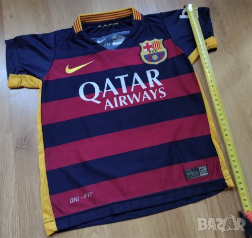 Barcelona / детска футболна тениска Барселона / Nike / #10 Messi, снимка 4 - Детски тениски и потници - 37546884