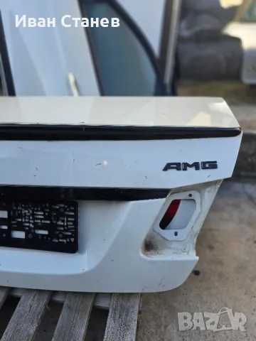 заден капак mercedes w212 2010год., снимка 3 - Части - 50101008