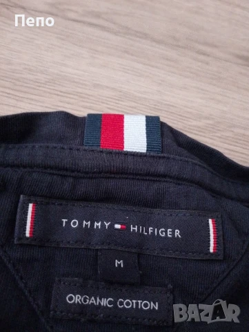 Тениска Tommy Hilfiger , снимка 2 - Тениски - 50949810
