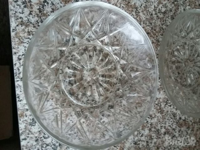 Комплект стъклени купички и чинии, снимка 7 - Сервизи - 37688837