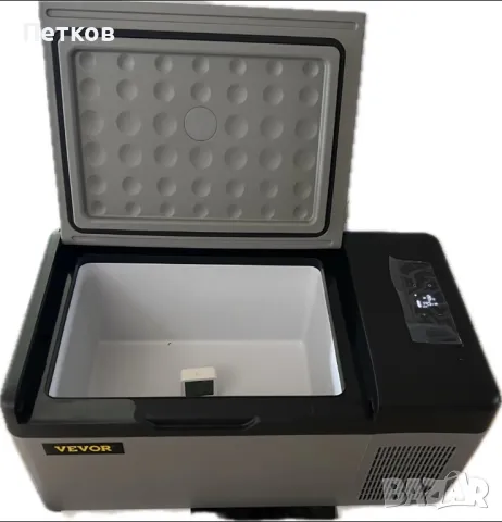 Хладилник фризер 15 литра