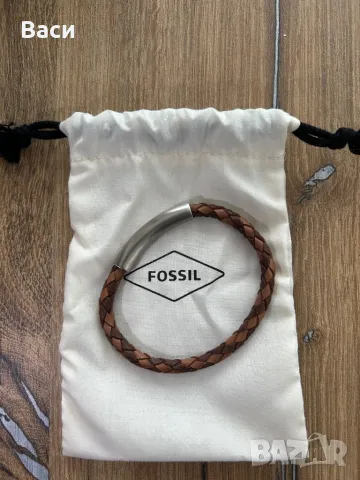 Мъжка кожена гривна Fossil