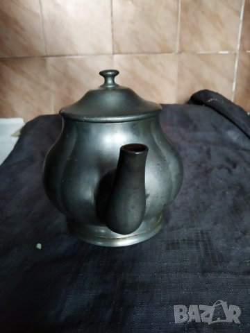стар бароков чайник, снимка 2 - Антикварни и старинни предмети - 34596119