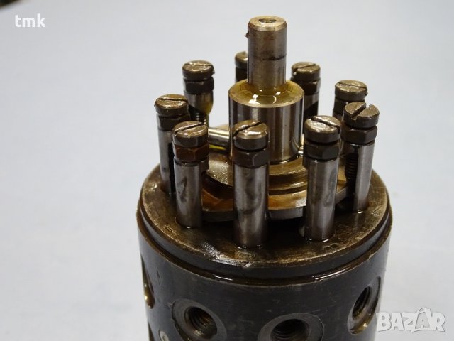 Смазочна имулсна хидравлична помпа DERN 9 позиции, снимка 5 - Резервни части за машини - 36983175