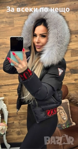Guess Дамско Черно Лачено Зимно Яке С Естествен Пух На Качулката Гес-2 Цвята На Логото Код W.S.O.15, снимка 4 - Якета - 52568981