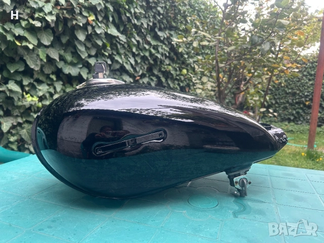 Резервоар за Yamaha sr 250 special edition