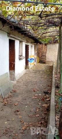 Двуетажна къща в гр. Симеоновград, кв. Злати дол, снимка 8 - Къщи - 52115221