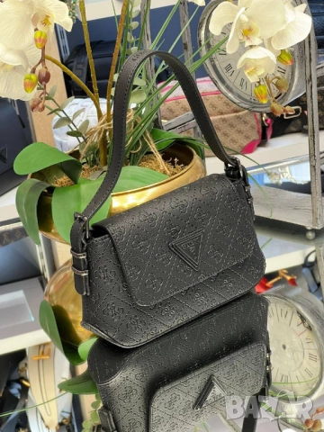 чанти guess, снимка 17 - Чанти - 51456178