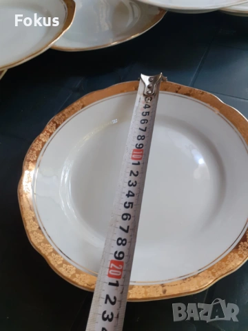 Български порцелан Китка Нови Пазар чинии 6 бр позлата, снимка 6 - Антикварни и старинни предмети - 53295040