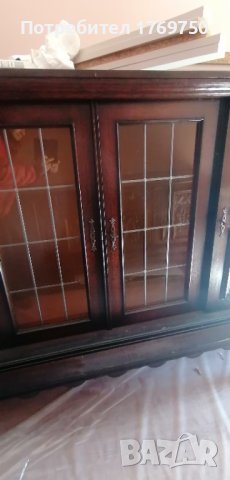 старинен шкаф, снимка 2 - Шкафове - 43763578