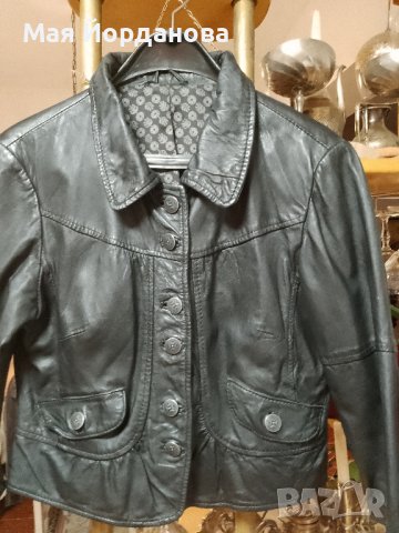 Цена  25 лв. Вталено кожено яке М-номер