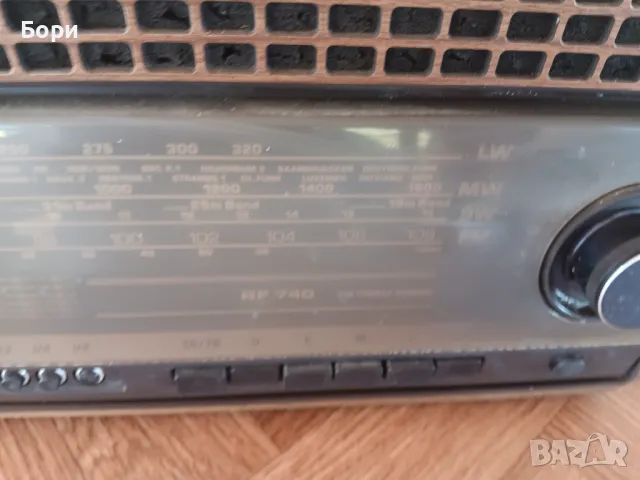 GRUNDIG RF 740 Радио, снимка 8 - Радиокасетофони, транзистори - 47599840