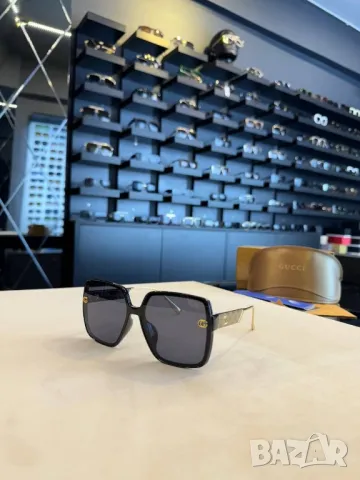 очила с черен обикновен калъф prada gucci , снимка 2 - Слънчеви и диоптрични очила - 50415792