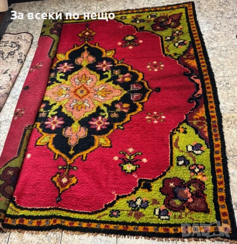 Вълнен китеник "Царската корона"