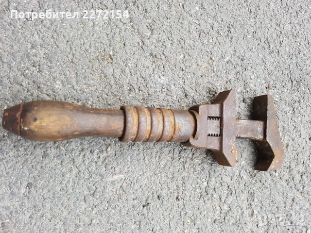 Френски ключ старинен инструмент, снимка 3 - Антикварни и старинни предмети - 50168114