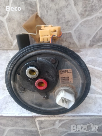 бензинова помпа , снимка 3 - Части - 52901449