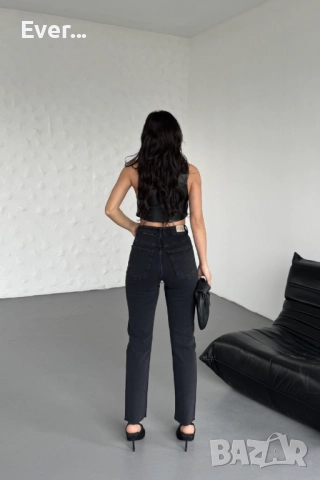 Дънки с камъни mom fit , снимка 4 - Дънки - 52322360