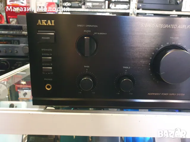 Усилвател AKAI AM-37 Две по 90 вата на 4 ома. В отлично техническо и визуално състояние., снимка 3 - Ресийвъри, усилватели, смесителни пултове - 48846631