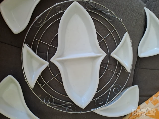 Луксозен италиански порцеланов сет за ордьоври, разядки и др., снимка 6 - Прибори за хранене, готвене и сервиране - 50877286