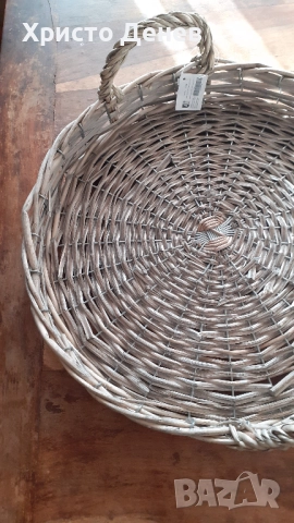 плетен поднос с дръжки от естествена тръстика бамбук за сервиране, нов, етикет диаметър ф37,5 см, снимка 2 - Прибори за хранене, готвене и сервиране - 52988935