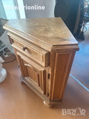 стар ъглов шкаф, конзола от масивно дърво , снимка 4 - Антикварни и старинни предмети - 48843854
