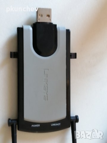 USB WiFi АДАПТЕР LinkSys  WUSB300N, снимка 3 - Мрежови адаптери - 43460194