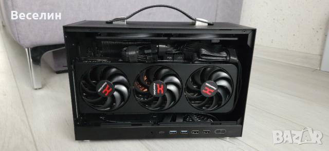 Геймърски компютър | Ryzen 7 9800X3D | RX 9070 XT | 32 GB DDR5 | 2TB, снимка 2 - Геймърски - 53063288