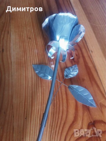Роза от метал, снимка 3 - Изкуствени цветя - 27498380