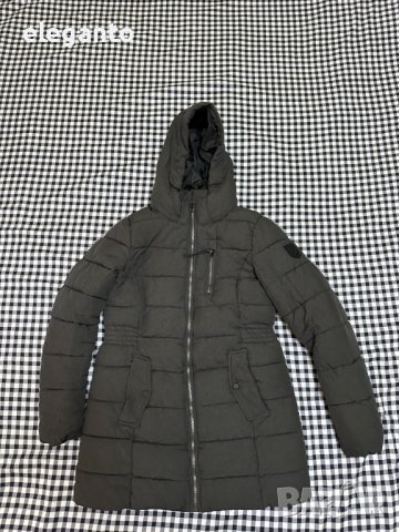 ONLY дамска изолирана зимпа парка размер С , снимка 1