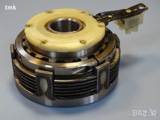 Съединител електромагнитен Binder 84C1309C1 CUGIR multi-plate electromagnetic clutch, снимка 3 - Резервни части за машини - 47861840