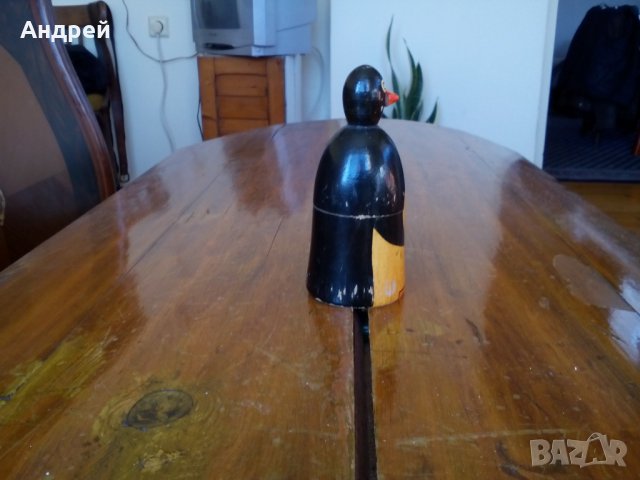 Стар дървен сувенир Пингвин, снимка 2 - Други ценни предмети - 28319455