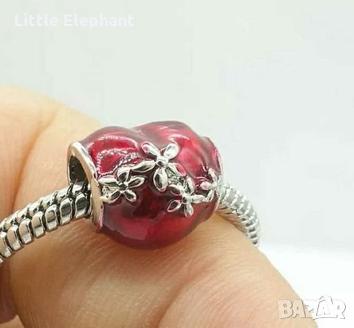 Елемент сърце с цветя/нов