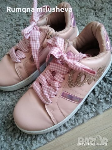 Розови обувки 31номер