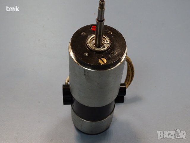 Електромотор постояннотоков Dinamo Sliven PIVТ 6-25/3А 30V 0.10Nm, снимка 7 - Електродвигатели - 37699608