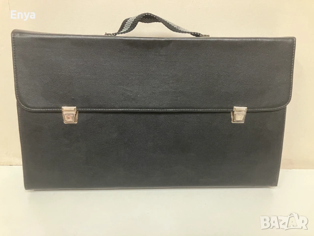 Твърда чанта за документи/лаптоп или др.