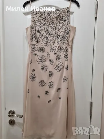 Рокля от естествена коприна на Max&Co, снимка 4 - Детски рокли и поли - 49878249