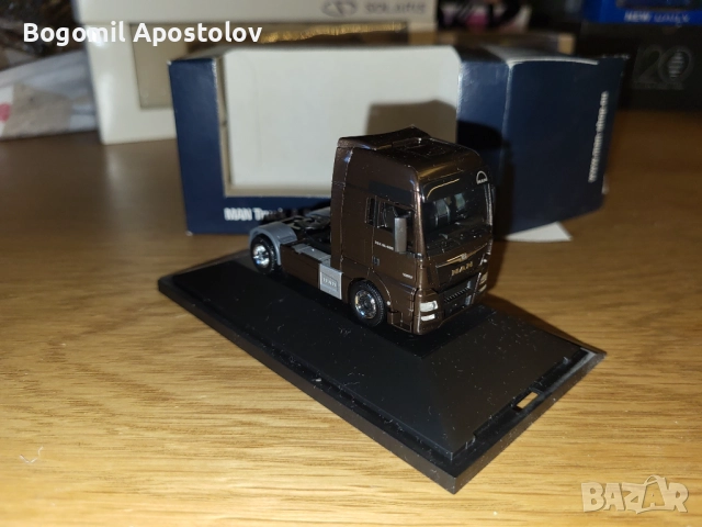 Умален модел на MAN TGX 1:87, снимка 6 - Колекции - 52960595
