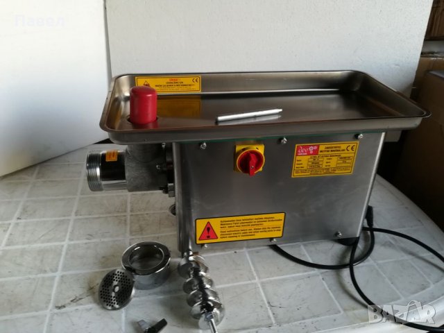  Професионална месомелачка 32, снимка 9 - Обзавеждане на кухня - 26993125