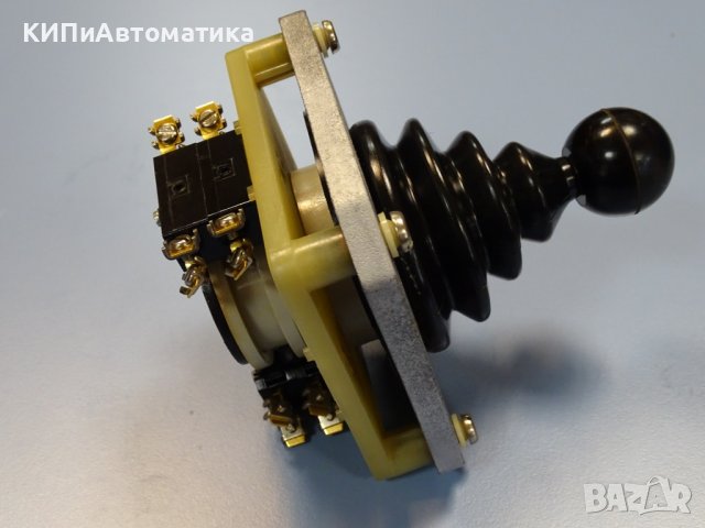 Джойстик SCHMERSAL HLU 110-10 joystick switch, снимка 8 - Резервни части за машини - 38499928