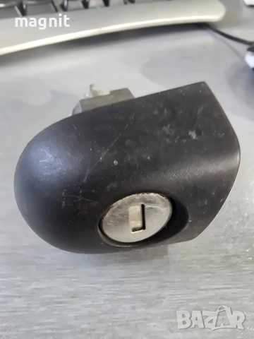 5121-8253477 ПАТРОН ВРАТА BMW E46, снимка 3 - Части - 52927454