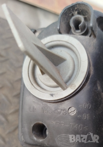 ляв, ксенонов фар- Hella, на части -Audi A6 c5, снимка 6 - Аксесоари и консумативи - 51692777