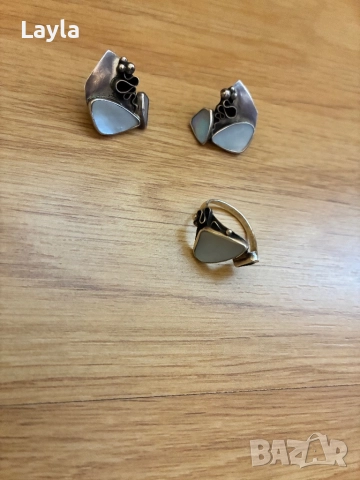 Обеци и пръстен