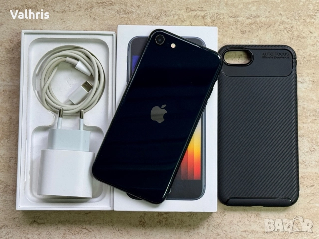 Apple iPhone SE 3 (2022) Midnight 128GB / 98% батерия