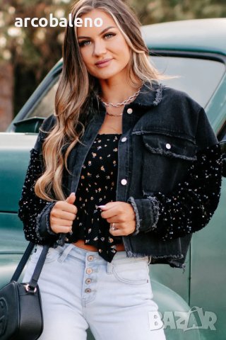 Дамско късо дънково яке с пайети, снимка 2 - Якета - 43662340