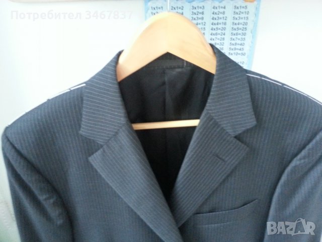 Сако лятно на Guy Laroche, oригинално копувано от outlet  в Италия,, снимка 2 - Костюми - 37707136